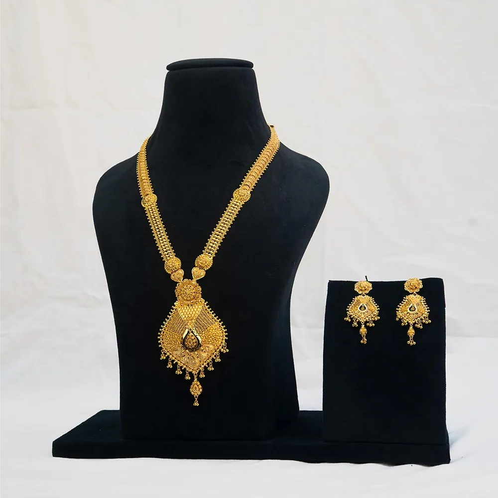 Enchanting Gold Necklace Set